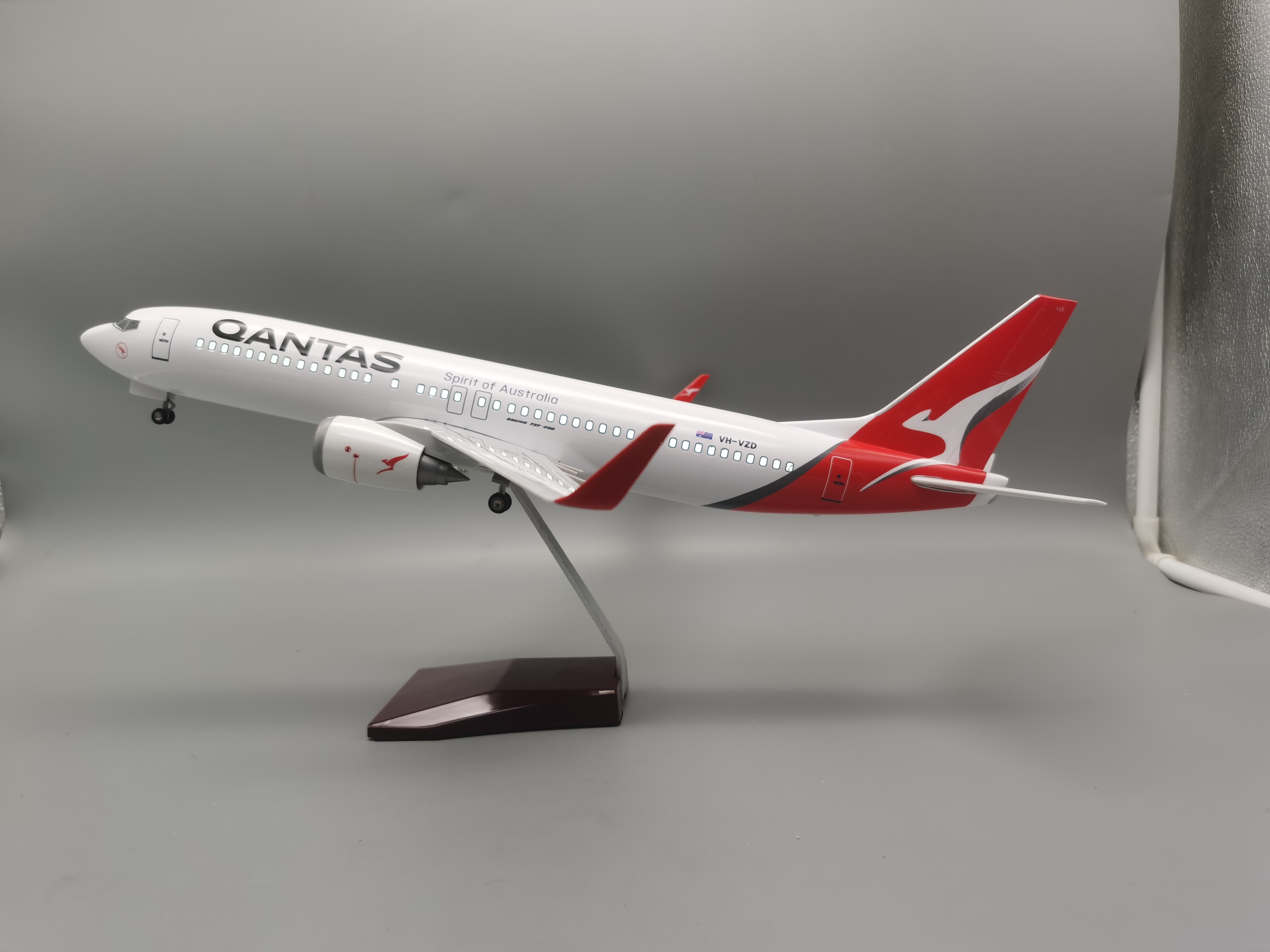 47cm 1/80 Scale B737 Australia - đánh giá và giá Decor Lighting Australia